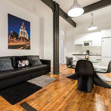 M&F Gran Via 3 Hab Apartment Madrid Bagian luar foto