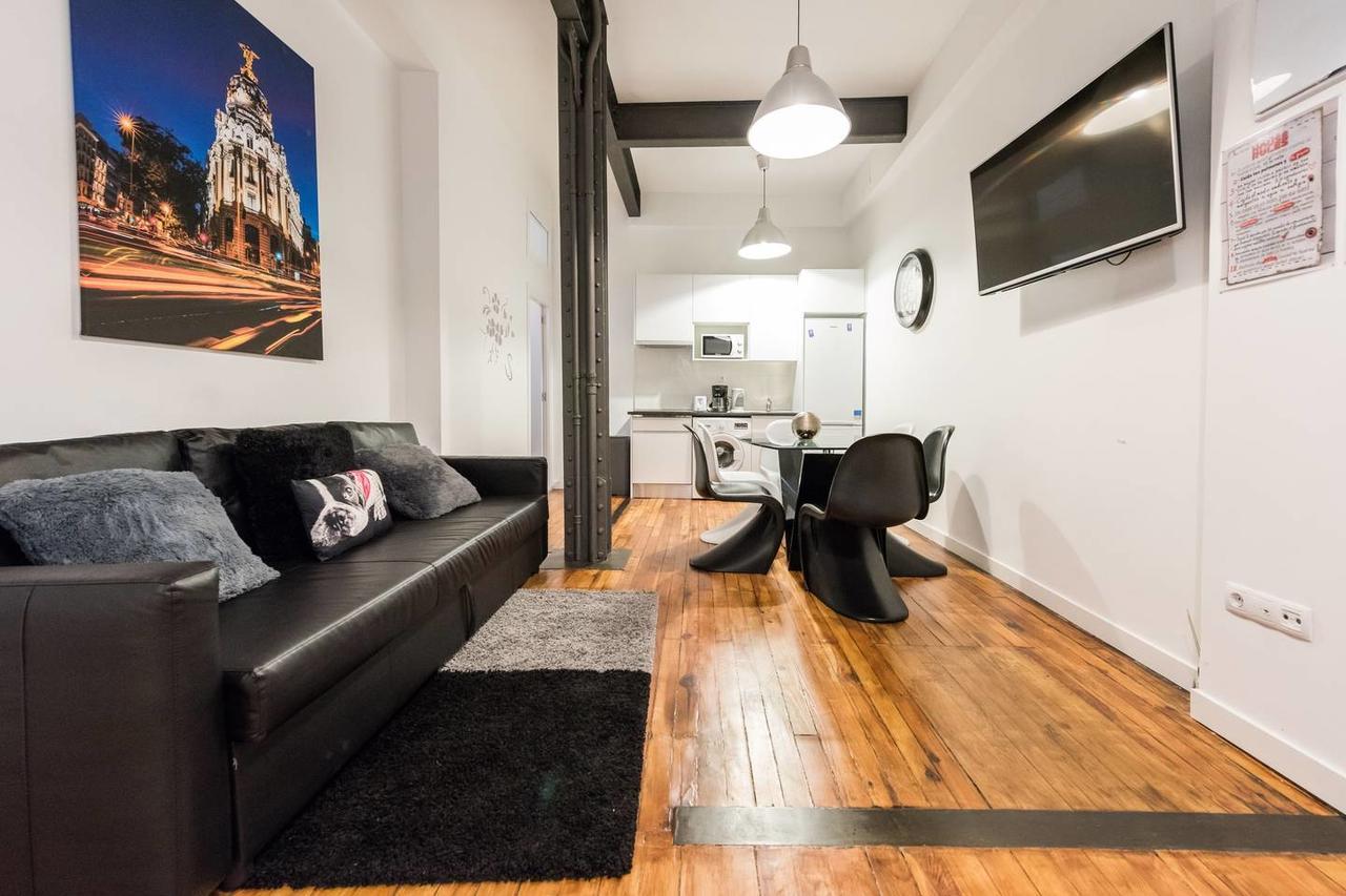 M&F Gran Via 3 Hab Apartment Madrid Bagian luar foto