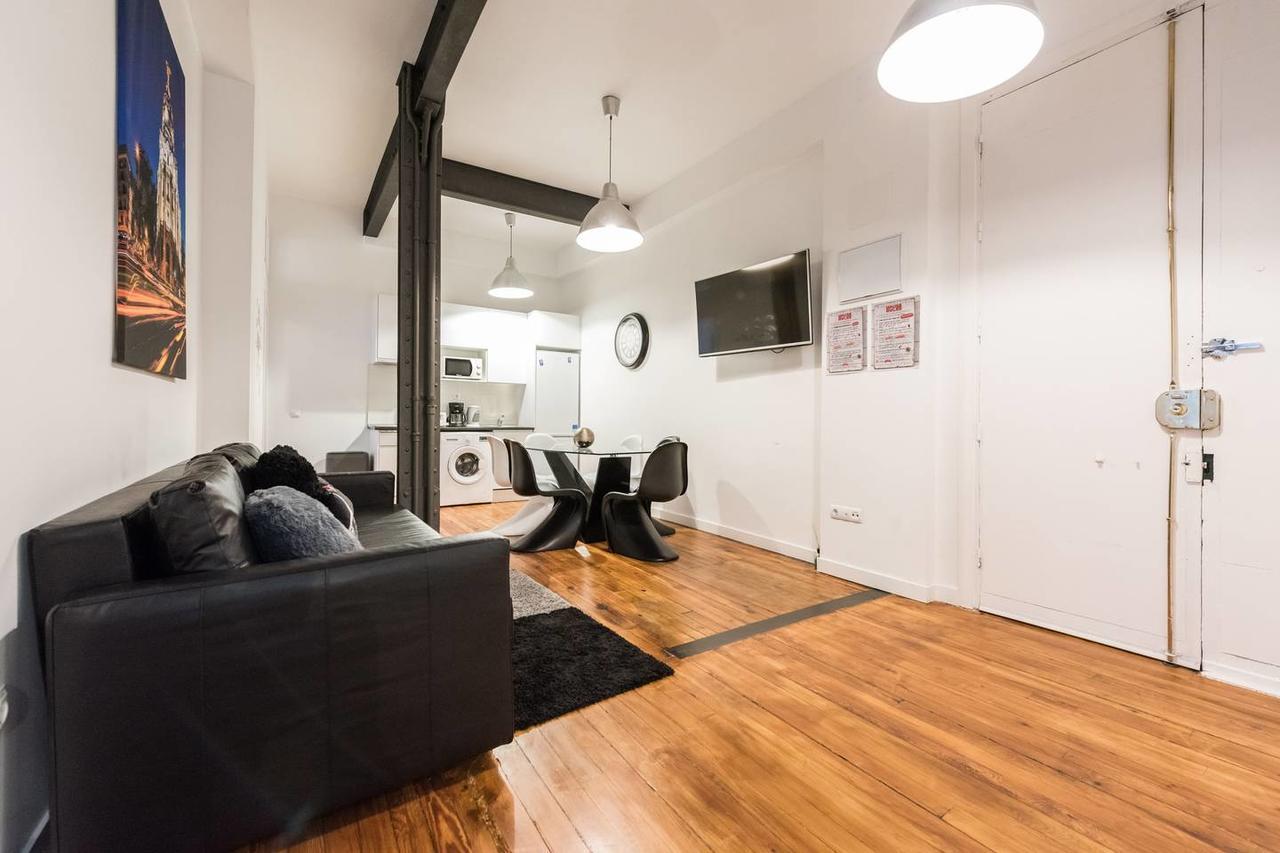 M&F Gran Via 3 Hab Apartment Madrid Bagian luar foto