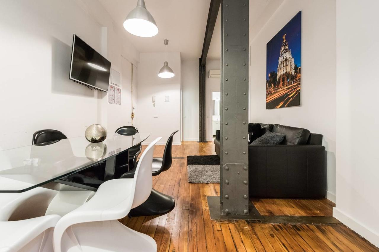 M&F Gran Via 3 Hab Apartment Madrid Bagian luar foto